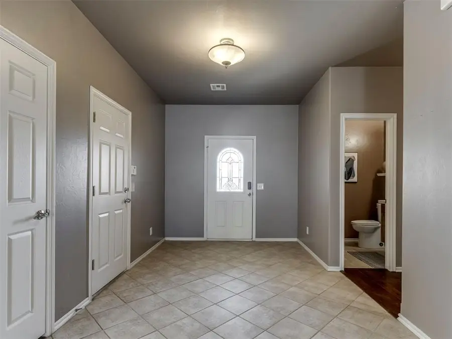 2275 Bradford Avenue, Newcastle, OK 73065 - #3