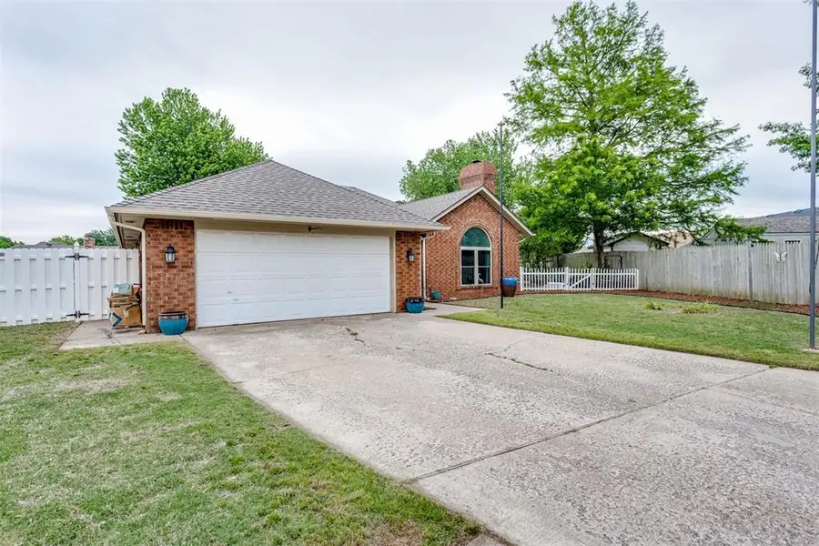 4605 Osborn Lane, Yukon, OK 73099 - #2