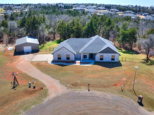 5771 Willow Lane, Guthrie, OK 73044