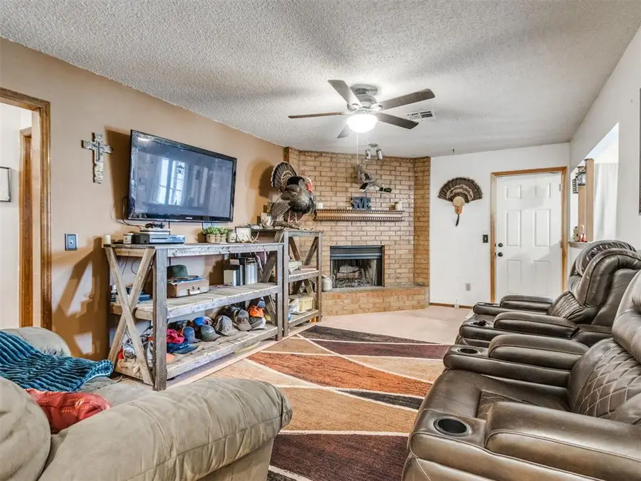 8720 E Parkridge Drive, Oklahoma City, OK 73141 - #3