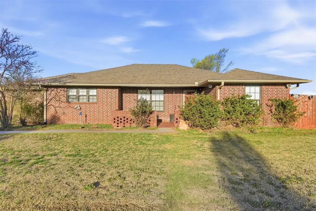 8717 Us Highway 183, Custer City, OK 73639 - #1