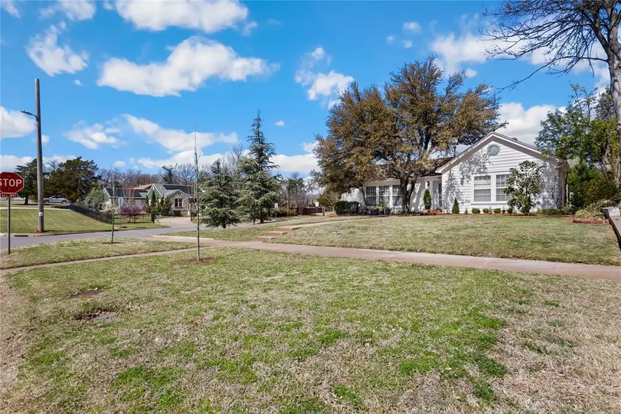 1559 NW 37th Street, Oklahoma City, OK 73118 - #2