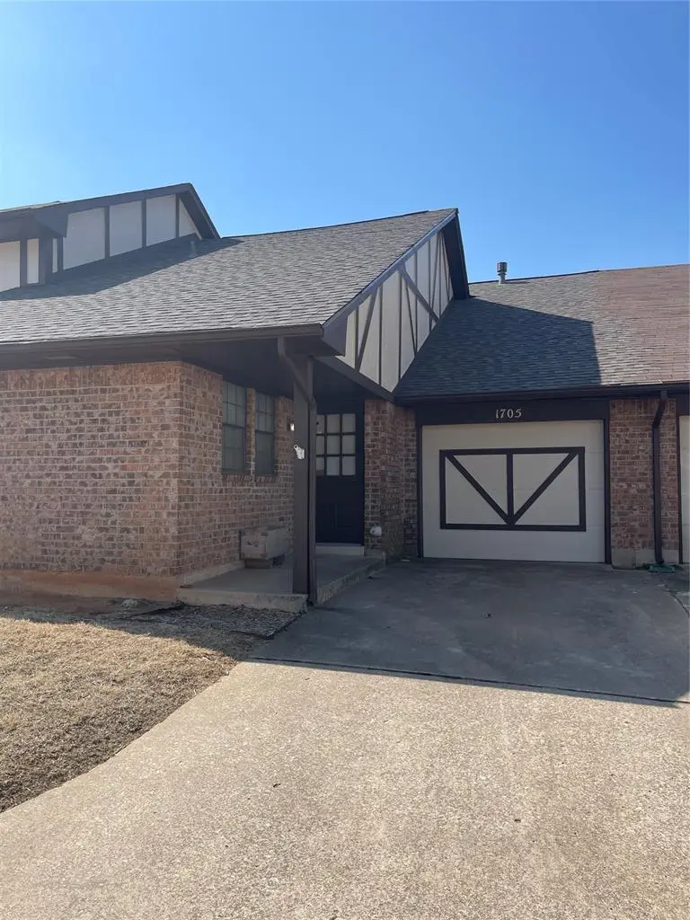 1705 Queens Towne, Midwest City, OK 73130 - #1