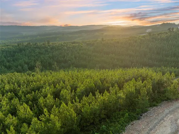 403 Monterey Oak Trail, Broken Bow, OK 74728