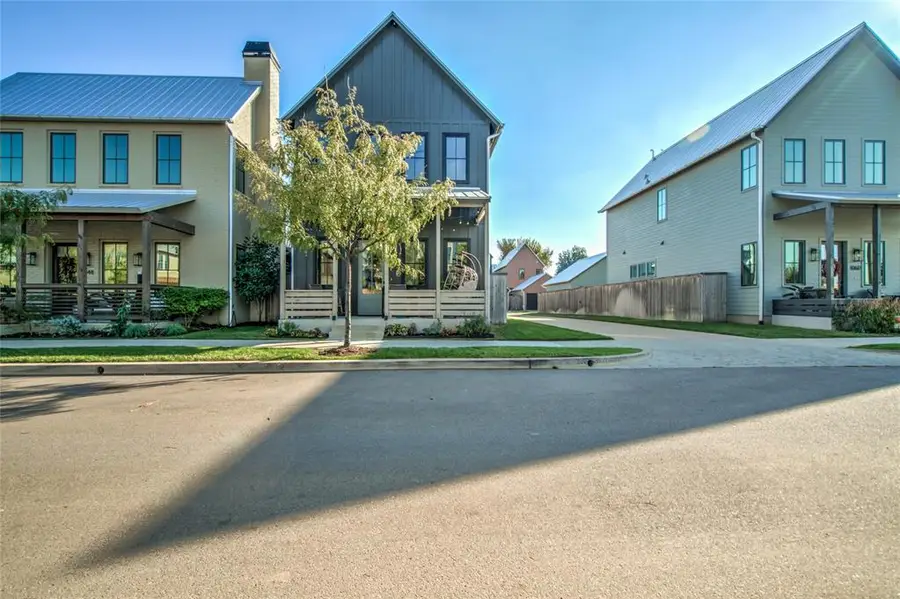 1052 SW 16th Street, Oklahoma City, OK 73108 - #2