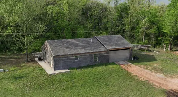 3409 E 92nd Street, Perkins, OK 74059-4299