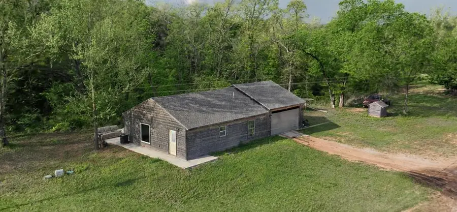 3409 E 92nd Street, Perkins, OK 74059-4299 - #3