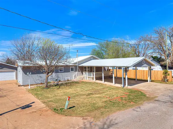 218 Meadowlark Lane, Fort Cobb, OK 73038