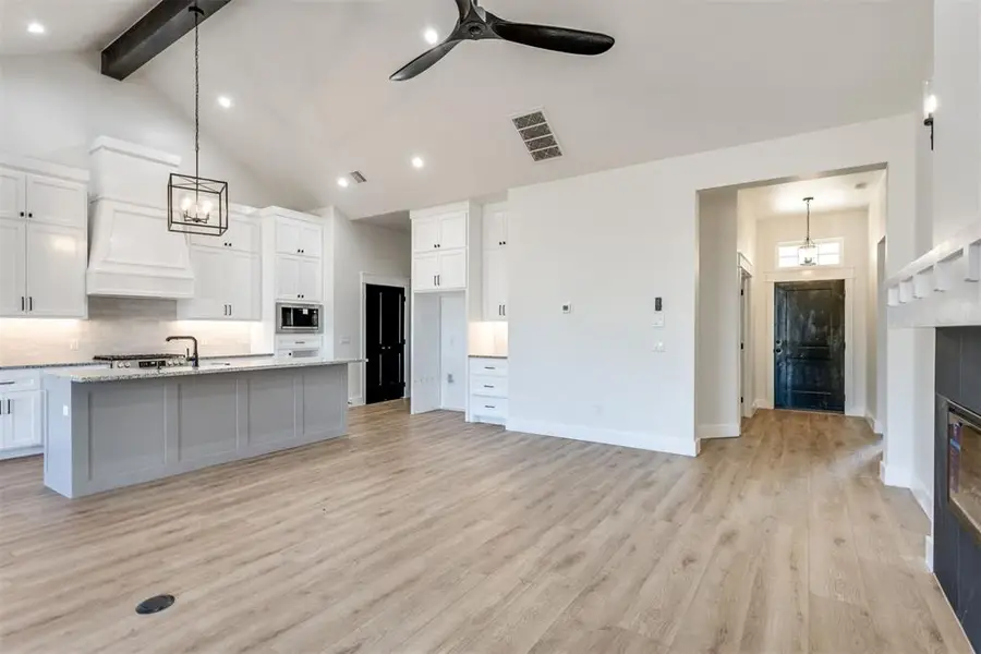 2233 SW 160th Street, Oklahoma City, OK 73170 - #2