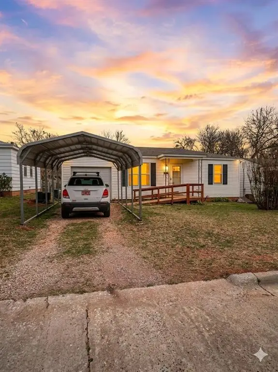 1312 N Elm Street, Guthrie, OK 73044 - #1