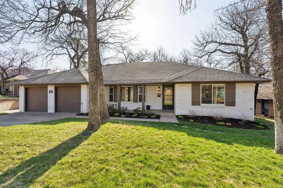 1812 N Oakhill Road, Bethany, OK 73008 - #3