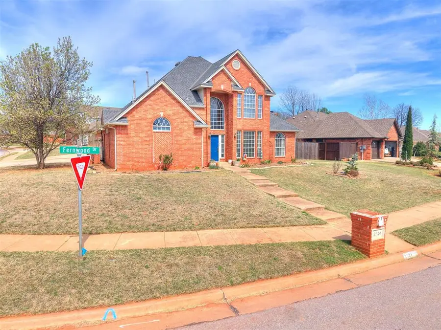 2524 Fernwood Drive, Edmond, OK 73034 - #3