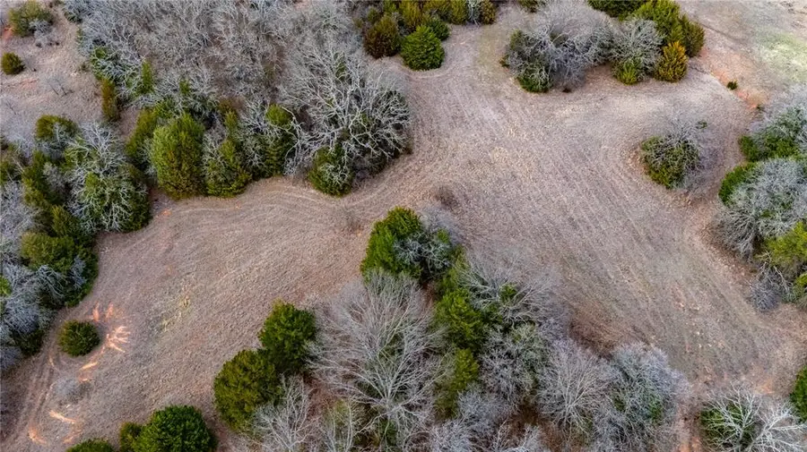 16303 E Rock Creek Road, Norman, OK 73026 - #3