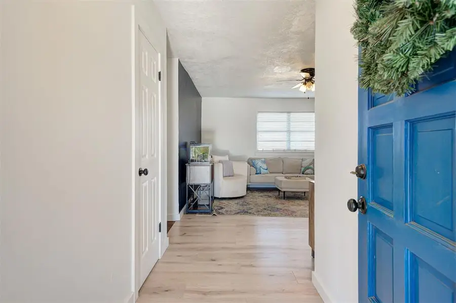 743 W Juniper Drive, Mustang, OK 73064 - #3