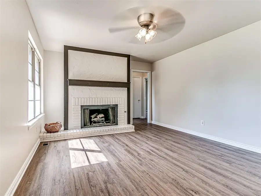 6119 N Redmond Court, Warr Acres, OK 73122 - #3