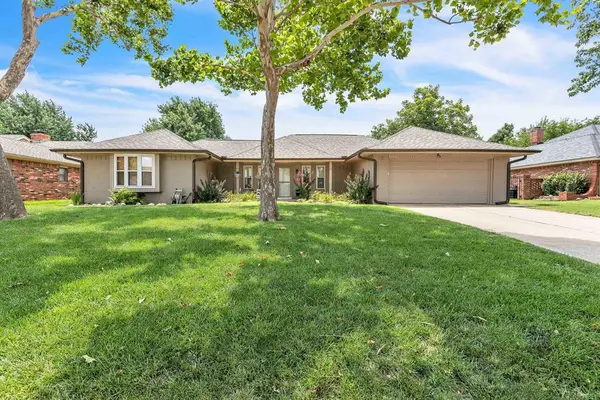 8240 NW 98th Street, Oklahoma City, OK 73162