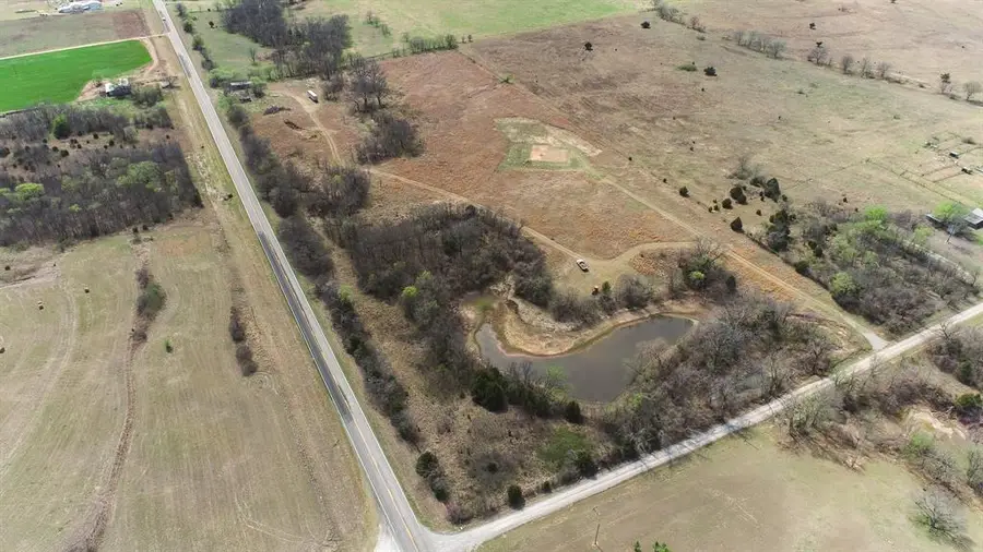 24882 E County Road 1600, Elmore City, OK 73075 - #2