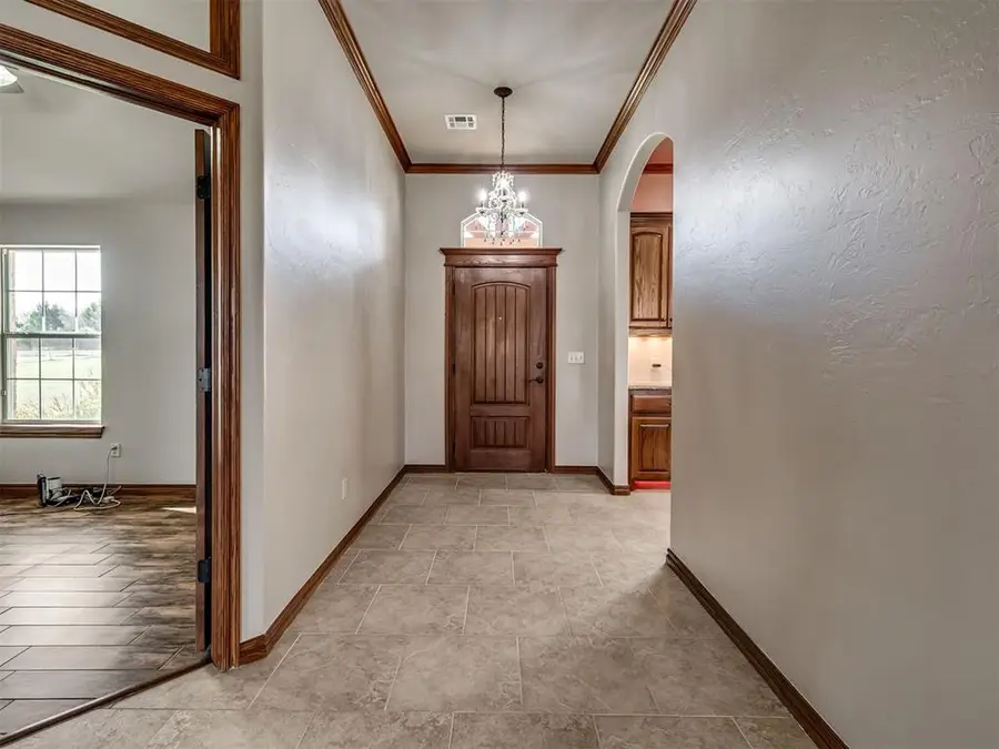 104 Stotts Road, McLoud, OK 74851 - #3