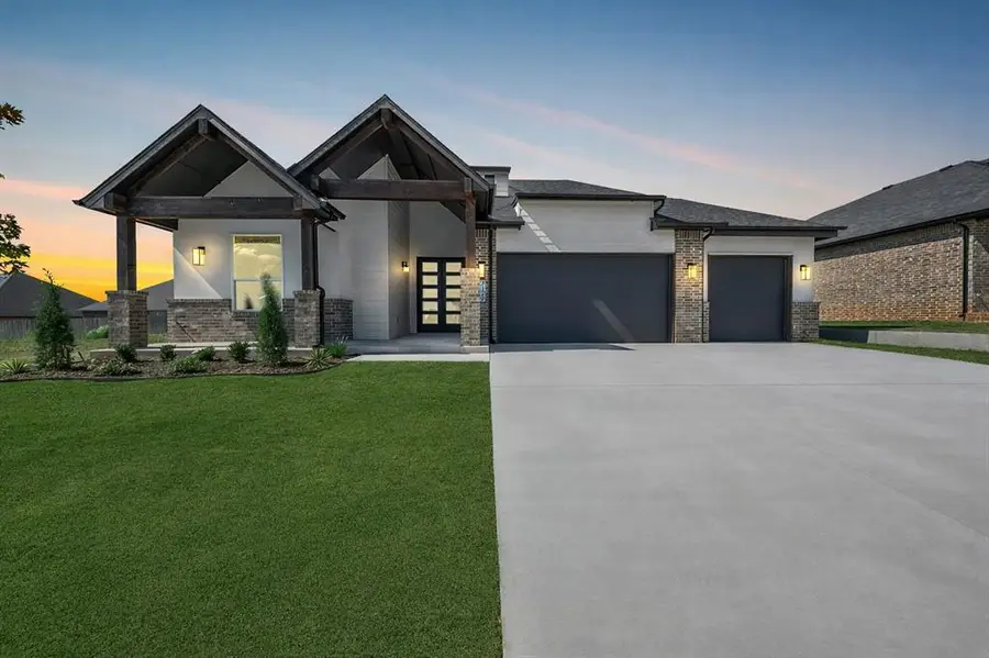 7129 NW 155th Street, Edmond, OK 73013 - #2