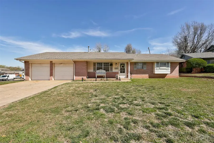 217 Del Mar Drive, Yukon, OK 73099 - #2