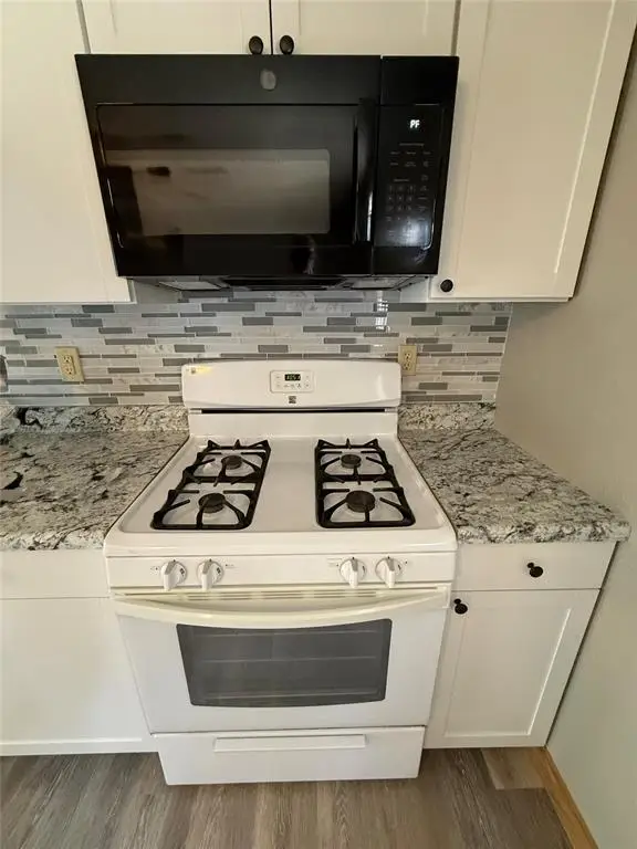 312 S Howard Avenue, Elk City, OK 73644 - #3