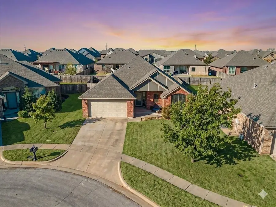 15909 Burkett Circle, Edmond, OK 73013 - #2