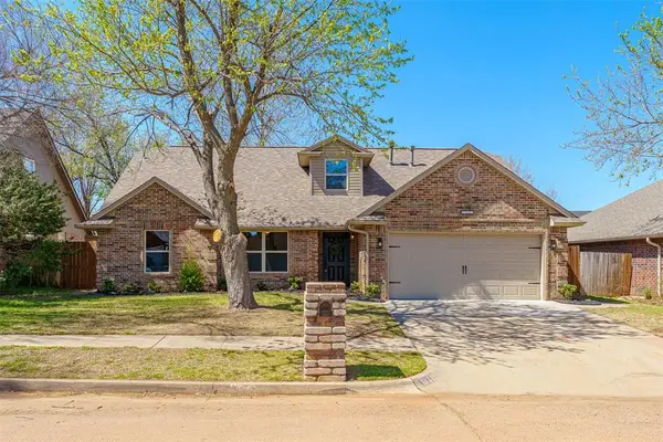 18321 English Oak Lane, Edmond, OK 73012