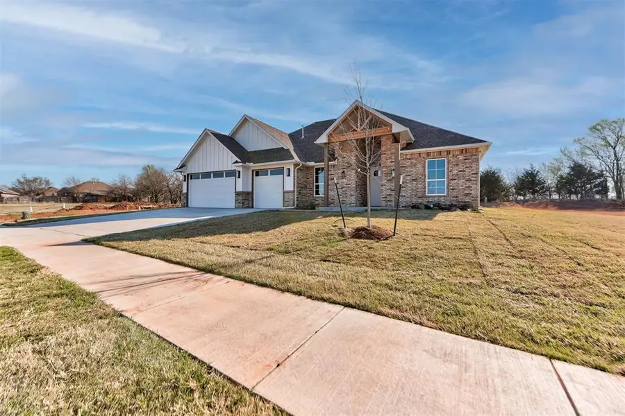 623 Siena Springs Drive, Norman, OK 73071 - #2