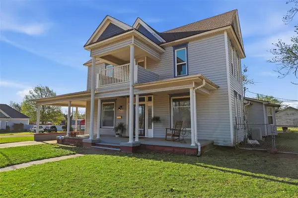 420 E Main Street, Stroud, OK 74079