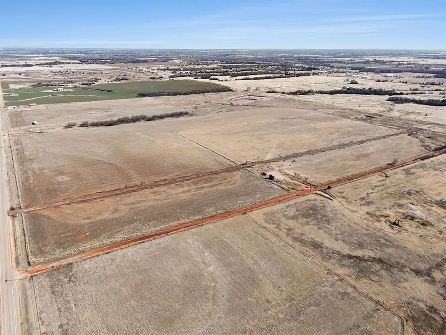 8001 Orchid Way, Cashion, OK 73016 - #3