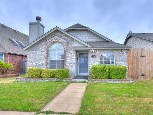2102 Lakecrest Drive, Oklahoma City, OK 73170