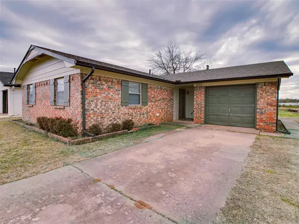 232 S 5th Avenue, Stroud, OK 74079
