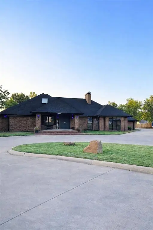 1105 SE Heritage Drive, El Reno, OK 73036