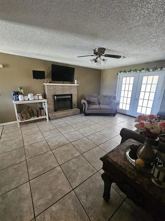 2724 SE 46th Street, Oklahoma City, OK 73129 - #2