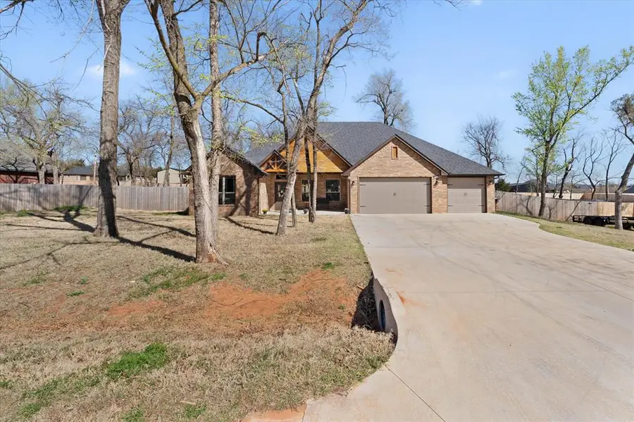 2412 Black Jack Way, Blanchard, OK 73010 - #2