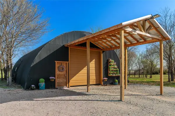 37321 Lake Road, Shawnee, OK 74801