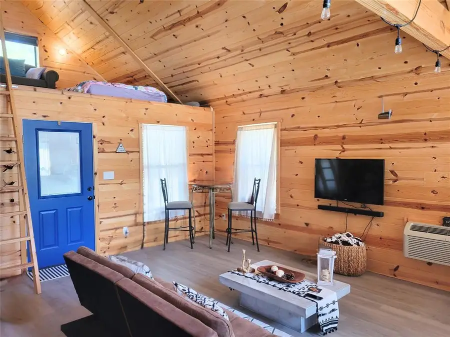 34 NE E Street, Antlers, OK 74523 - #3