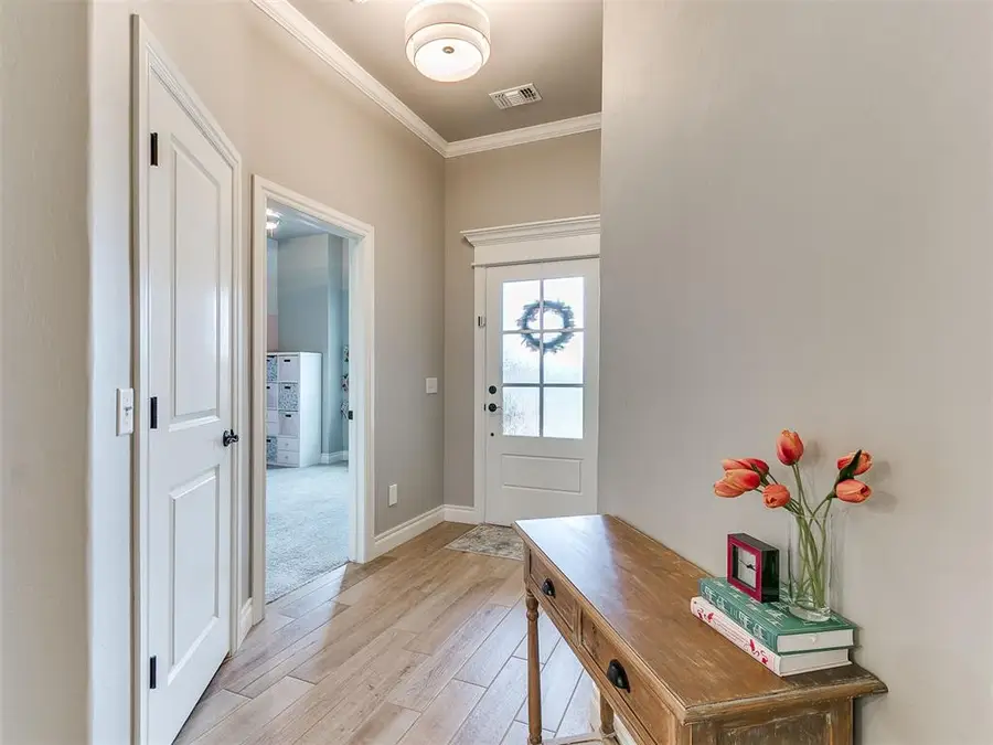 8700 Snow Court, Arcadia, OK 73007 - #2