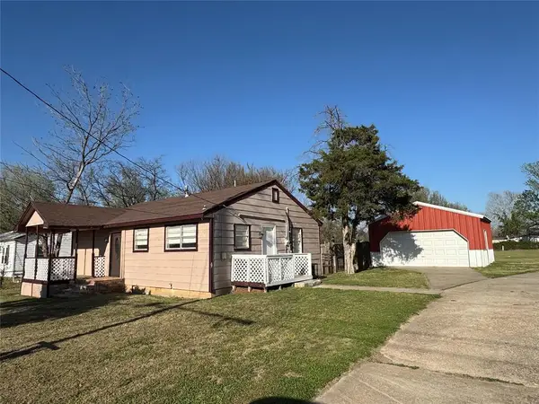 1802 N Douglas Boulevard, Oklahoma City, OK 73141