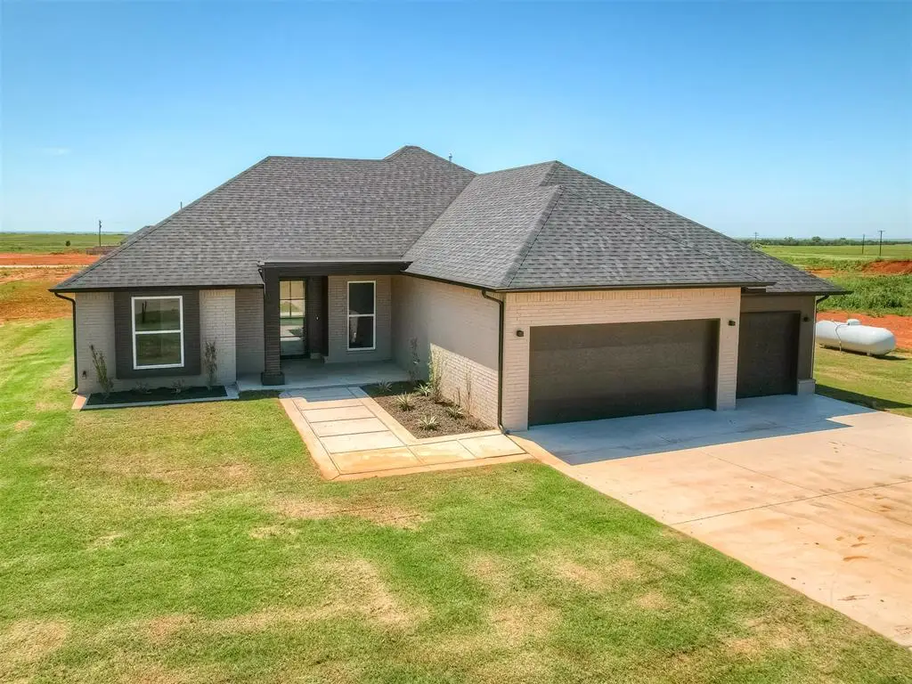 25198 Scarlett Street, Cashion, OK 73016 - #1