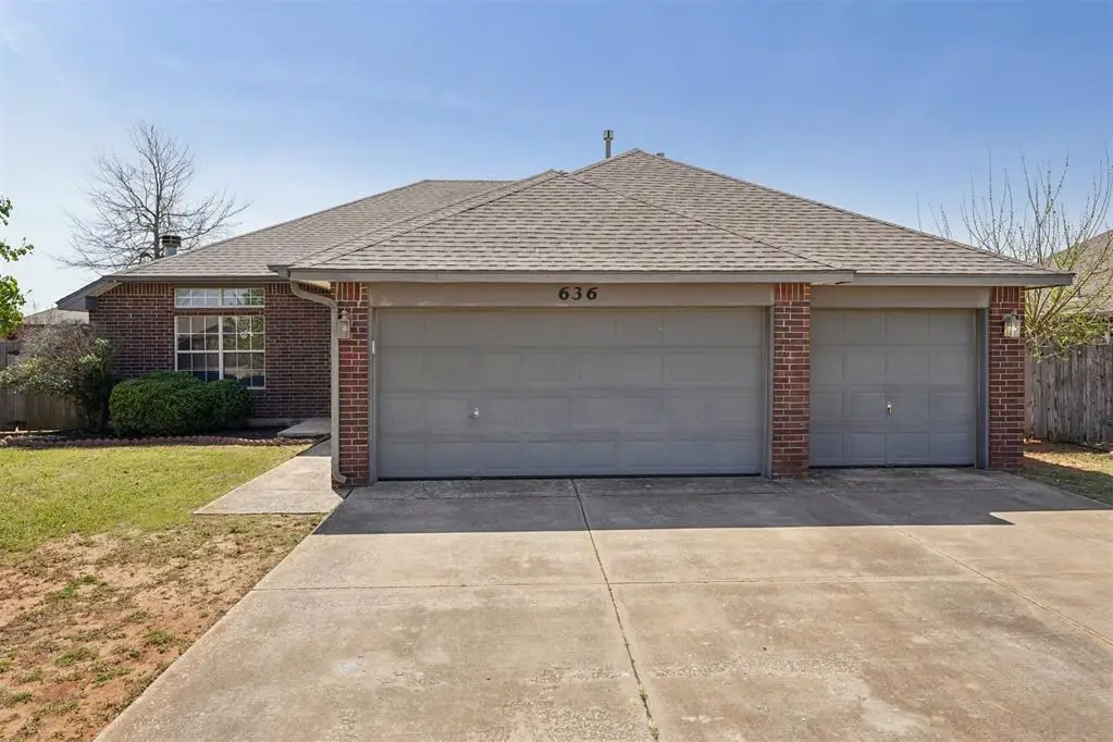 636 Hunters Way, Mustang, OK 73064 - #1