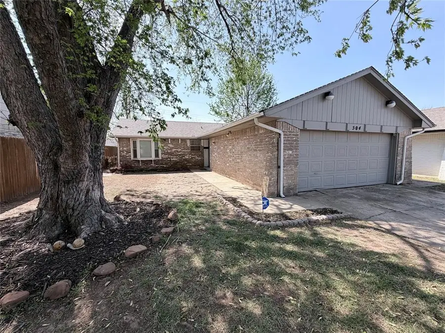 504 Gayclifee Terrace, Edmond, OK 73003 - #3