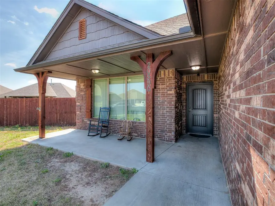 20590 Pioneer Drive, Harrah, OK 73045 - #2