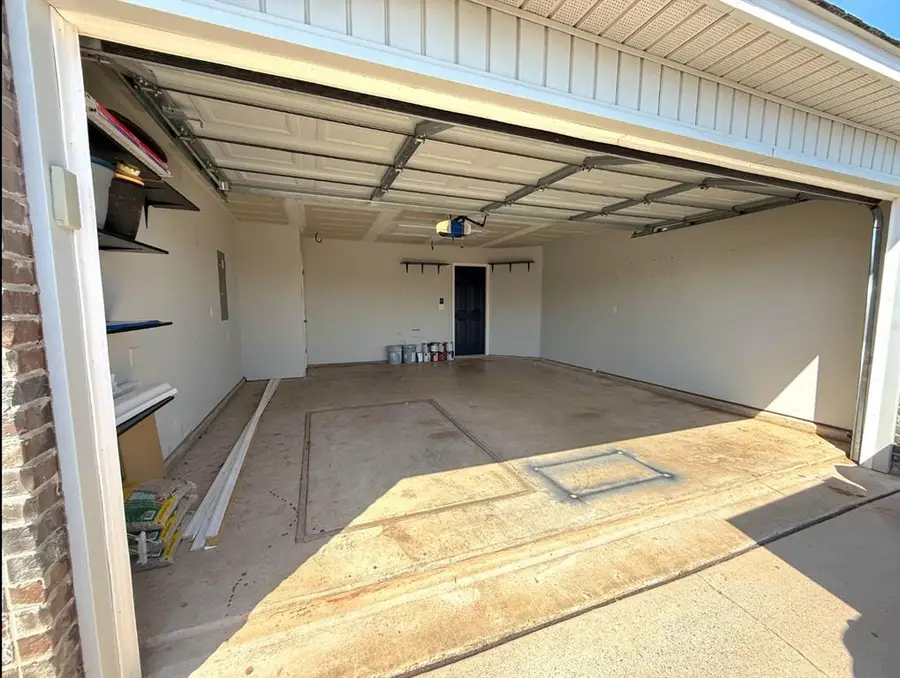 10001 Black Bear Trail, Yukon, OK 73099 - #3