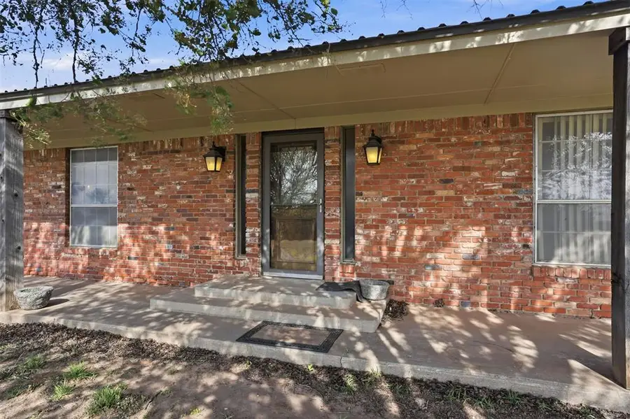 15885 S County Road 2056, Altus, OK 73521 - #3