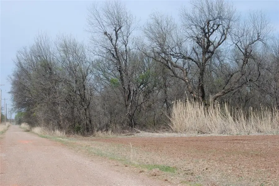 N 7th Street, Guthrie, OK 73044 - #3