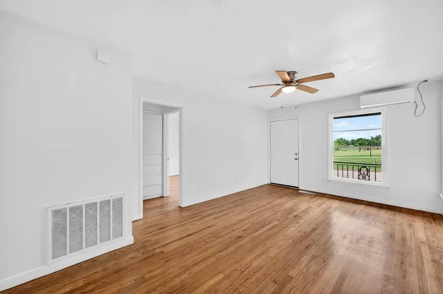 509 E Kerr Drive, Midwest City, OK 73110 - #3