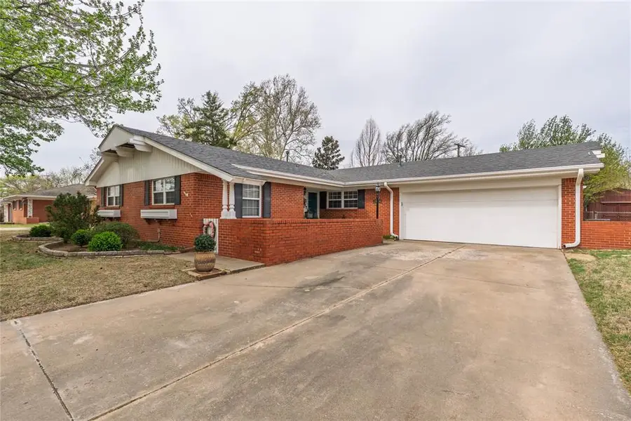 1824 N Minnesota Avenue, Shawnee, OK 74804 - #3