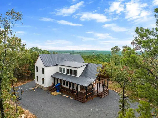 139 Conifer Crest Trail, Broken Bow, OK 74728