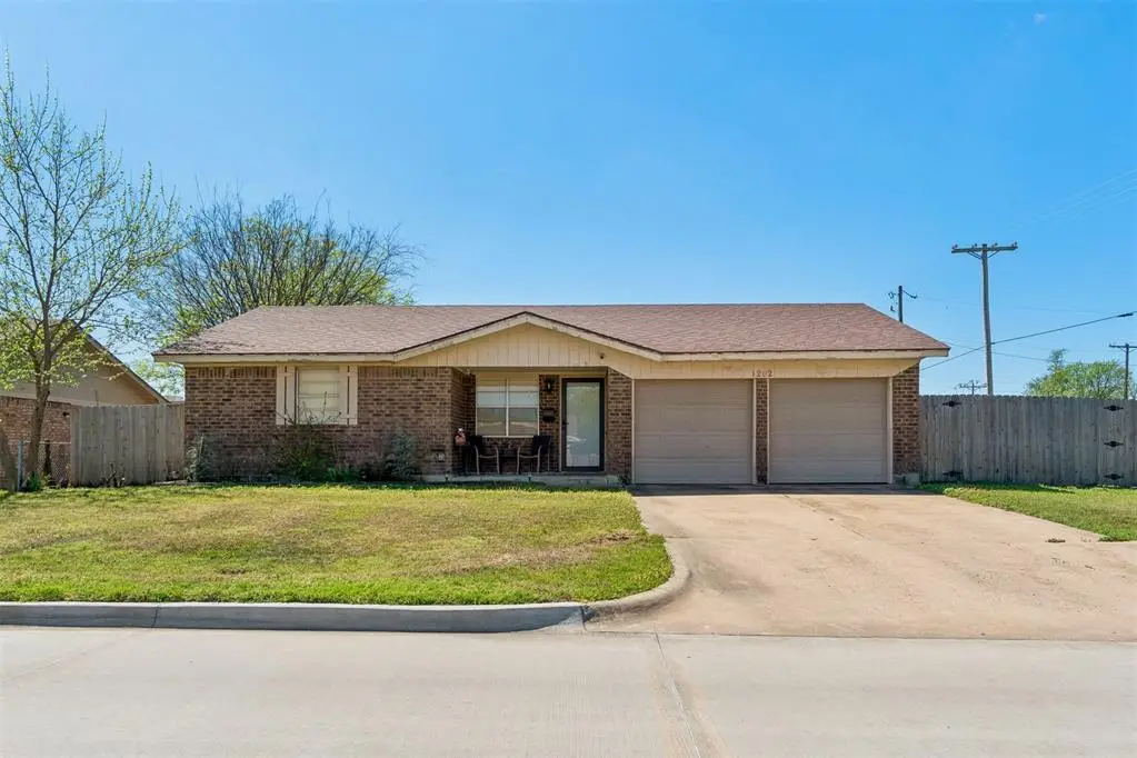 1202 E Louisiana Street, Norman, OK 73071 - #1